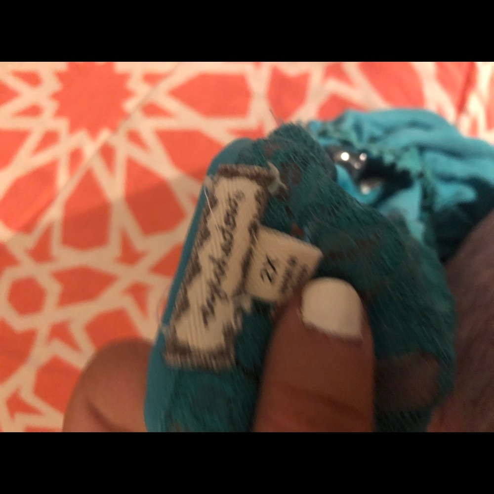 Top - Picture 3 of 3